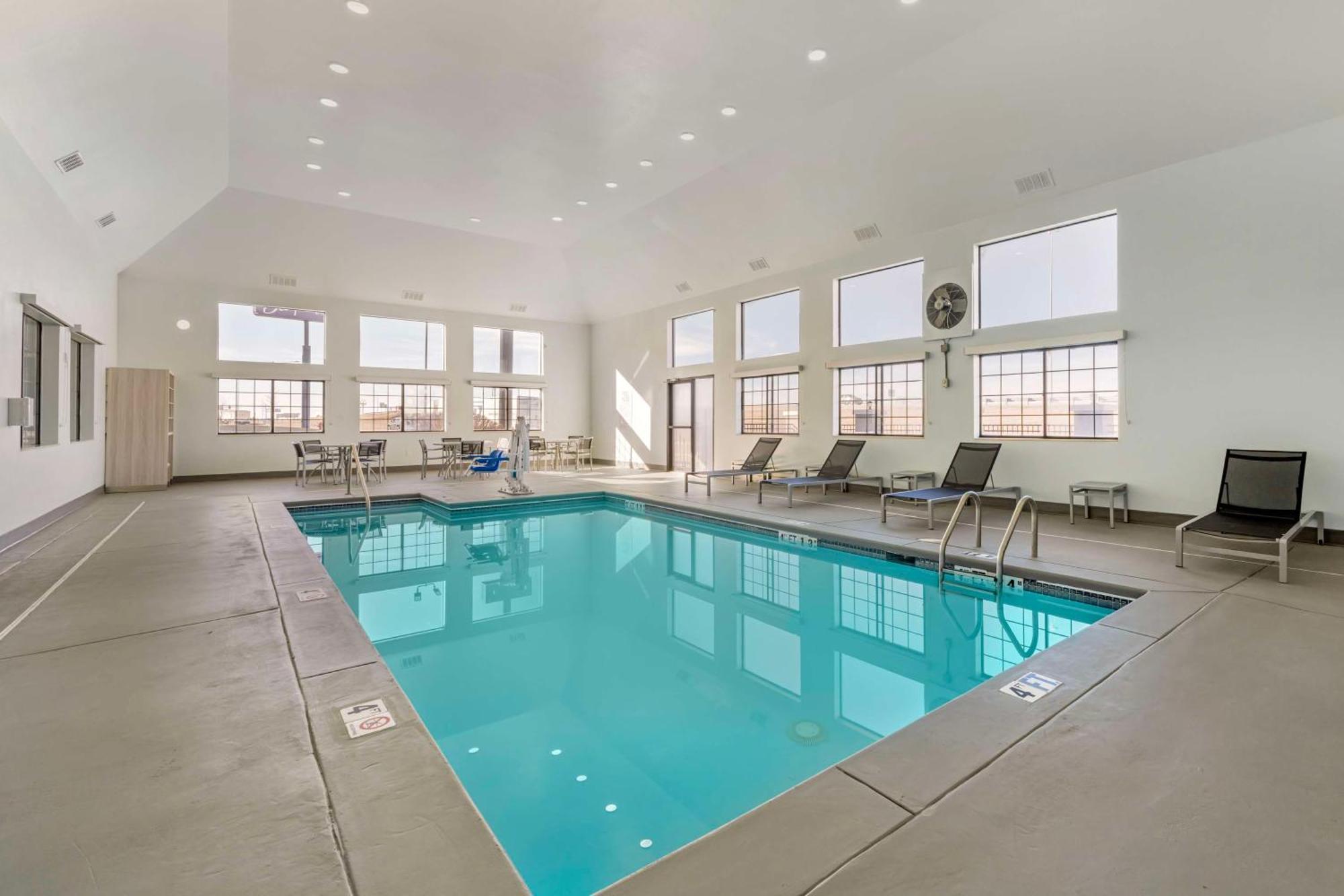 Best Western Wichita North Park City Buitenkant foto