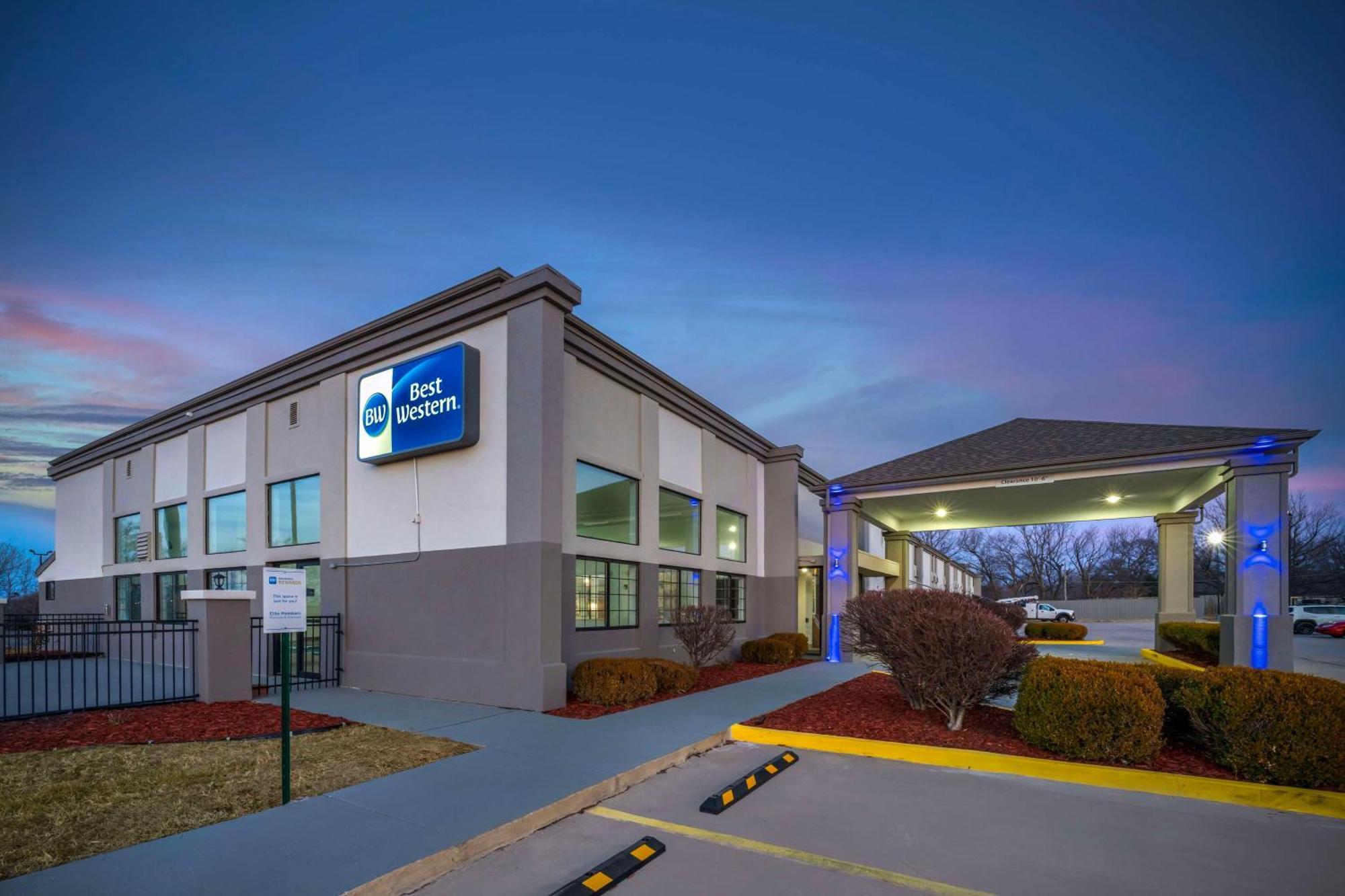 Best Western Wichita North Park City Buitenkant foto
