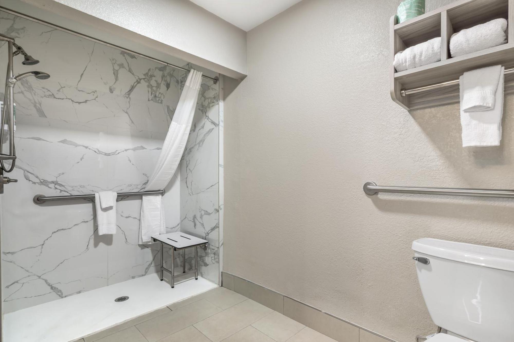 Best Western Wichita North Park City Buitenkant foto