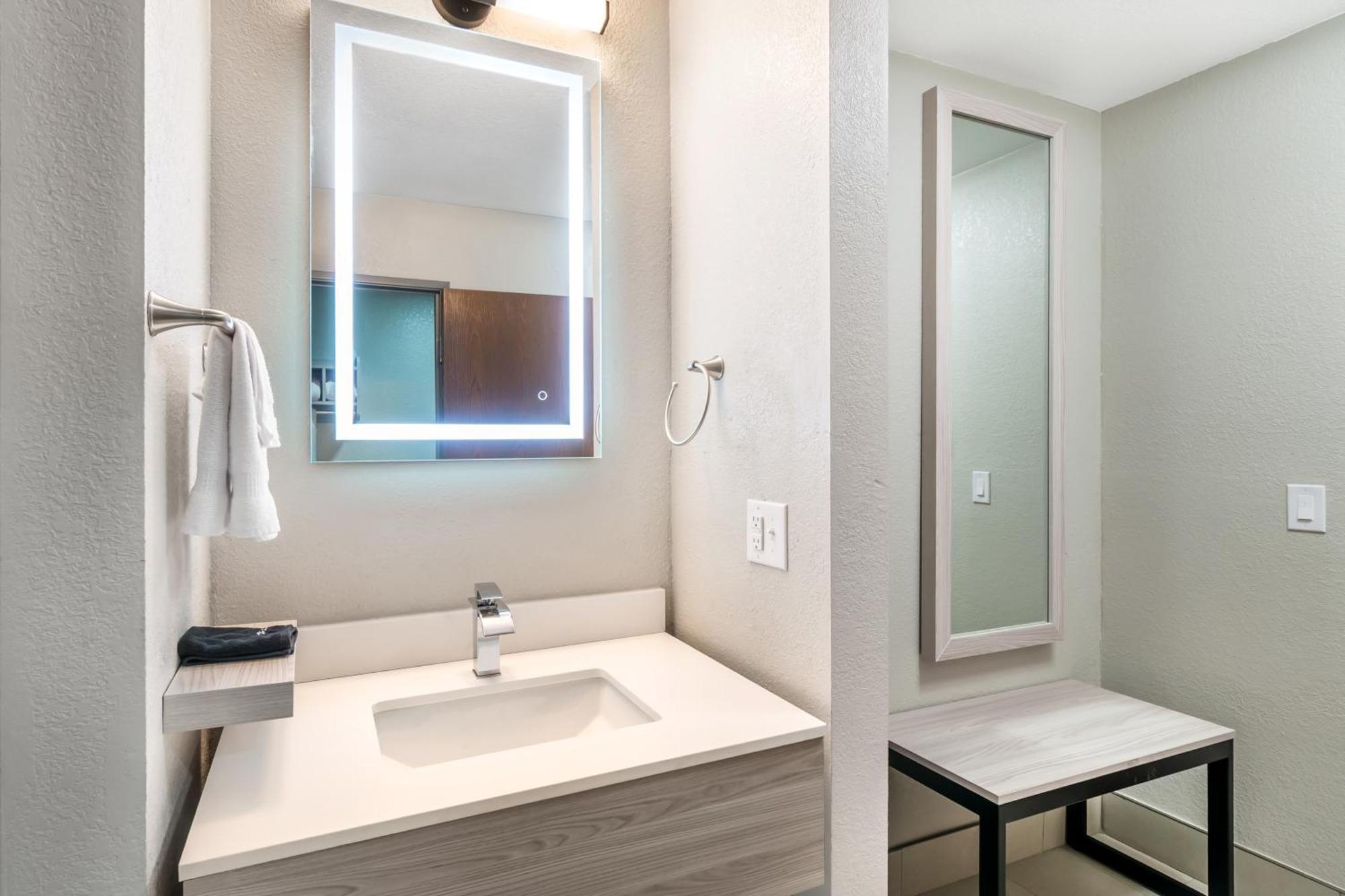 Best Western Wichita North Park City Buitenkant foto